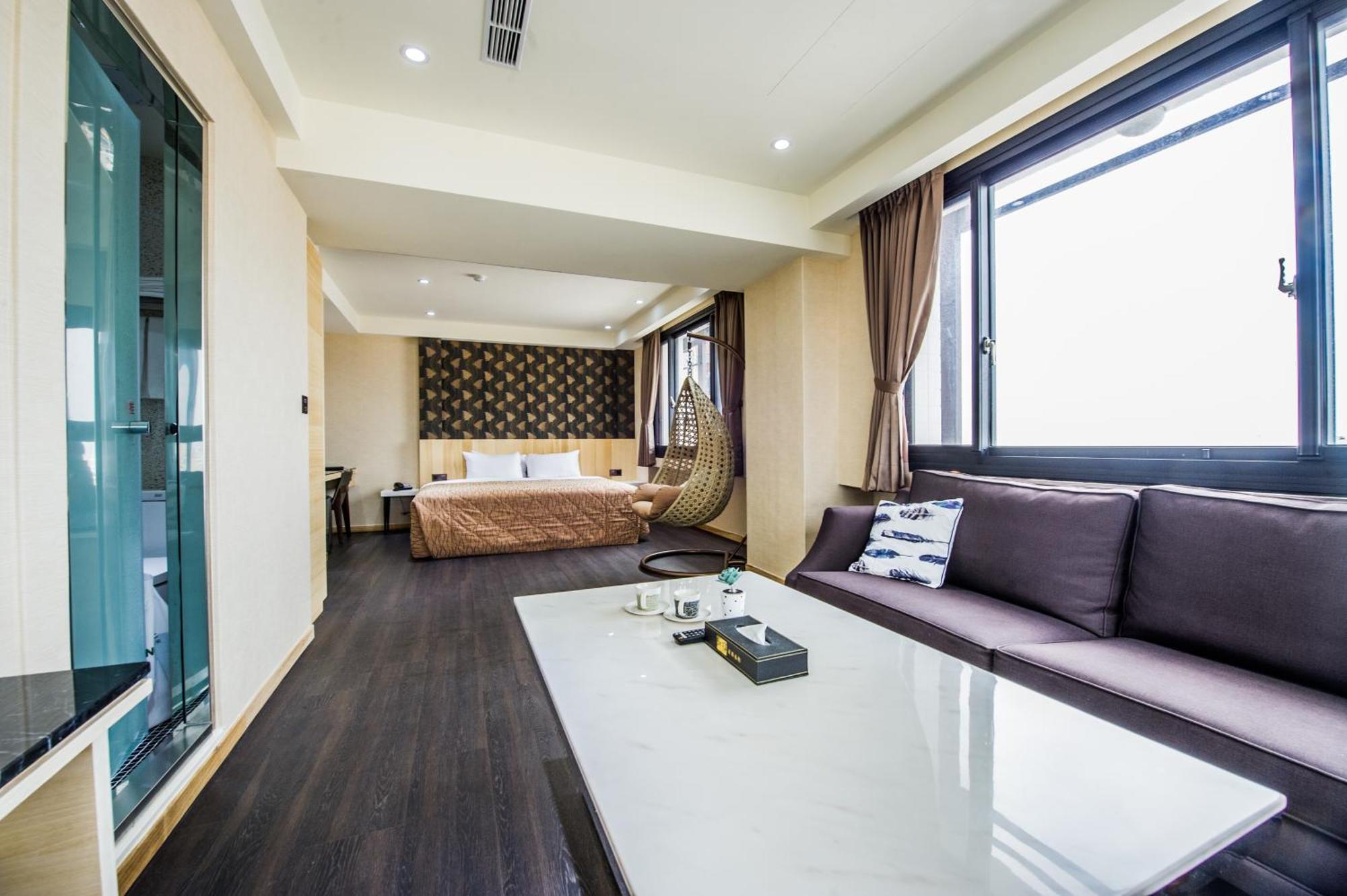 Red Hotel Yuanlin Exterior foto